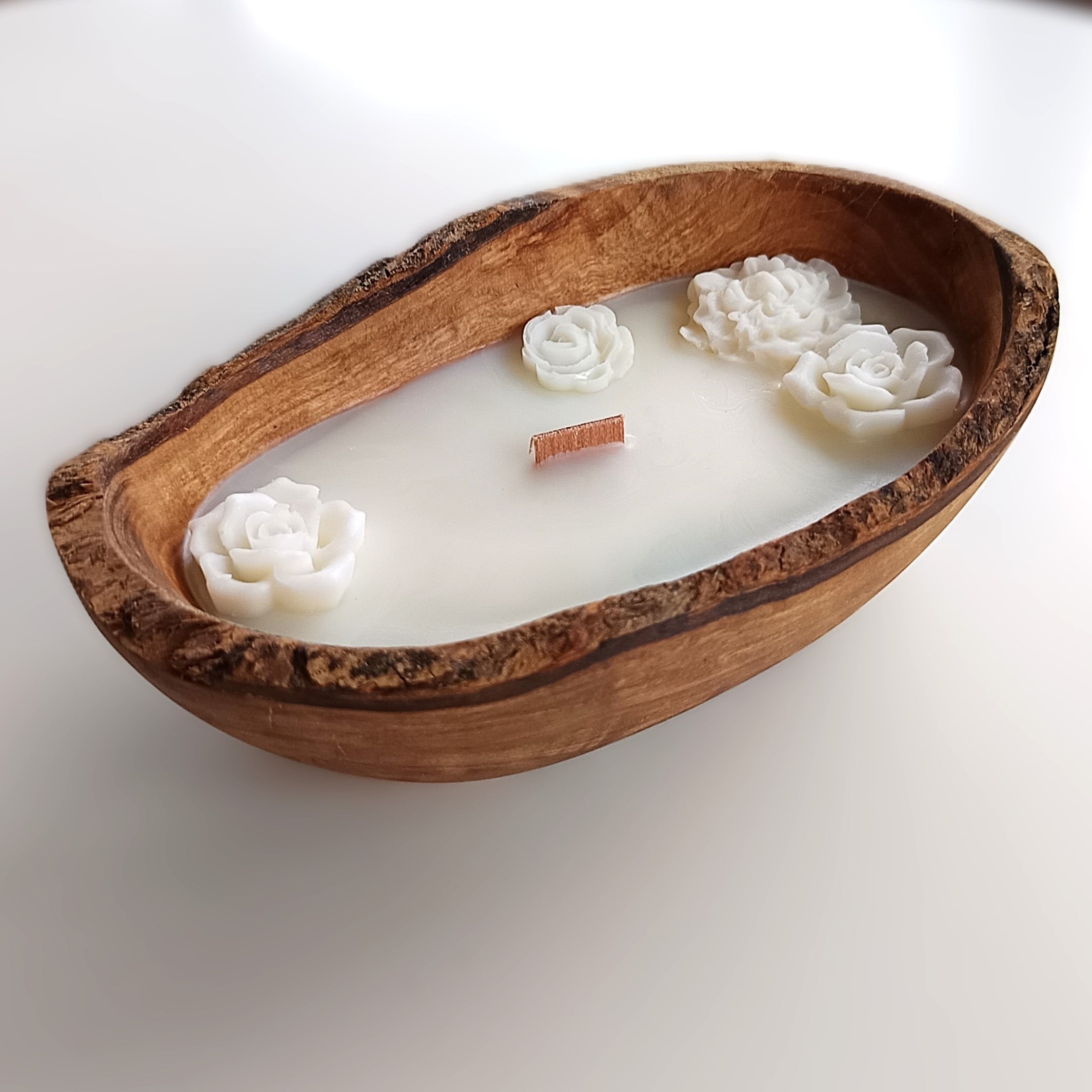 Blumenmeer ELEGANZ - Sojawachskerze in Olivenholzschale handgemacht ohne Duftstoffe | besondere Geschenkidee