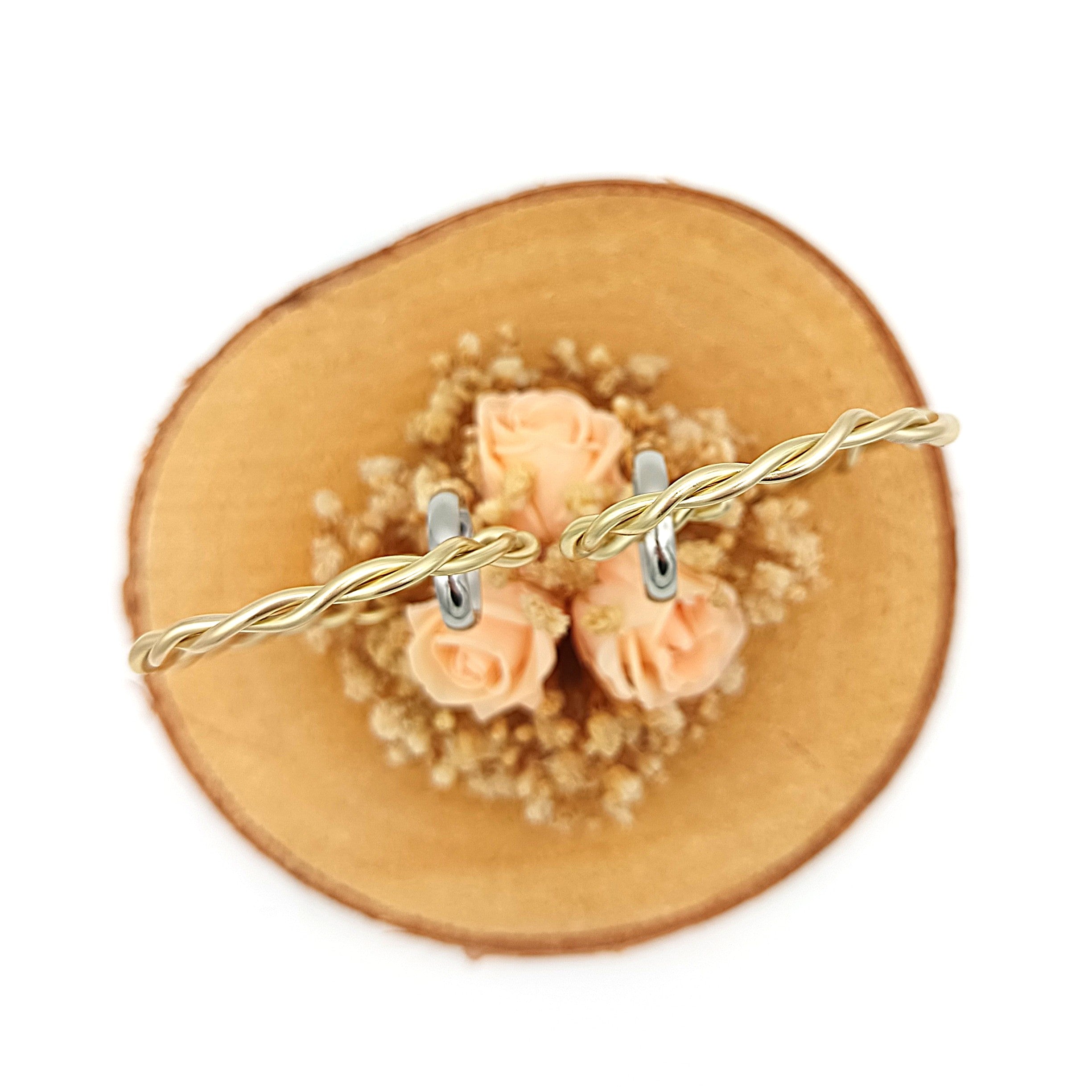MINI Herz-Ringhalter mit Rosen und Schleierkraut, pfirsichfarben